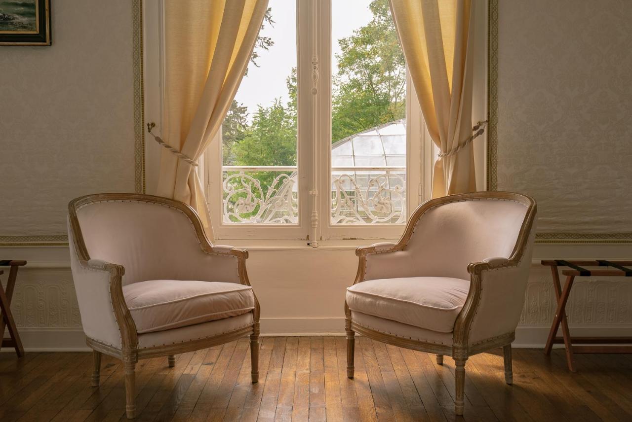 Chateau Des Orchidees En Val De Loire Saumur Exteriér fotografie